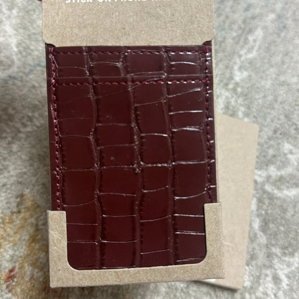 Bundle of BNWT Madewell stick on phone wallets - Picture 2 of 4